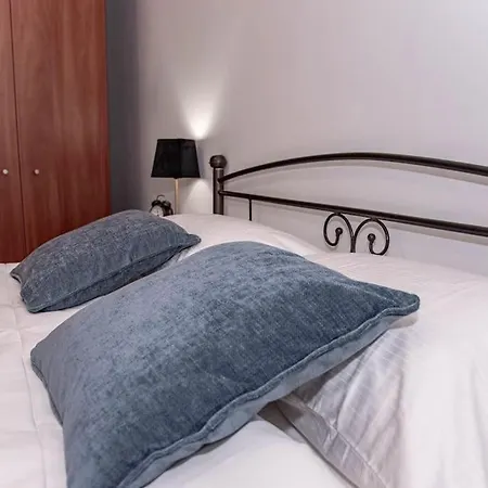 Sotiris * Corfu (city)